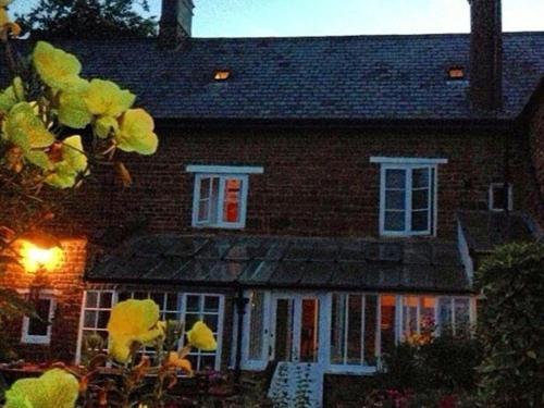 Kendal House B&B Towcester Exterior photo